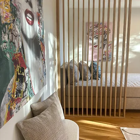 Three - Premium Seekirchen, Modern, Zentral Gelegen Apartment