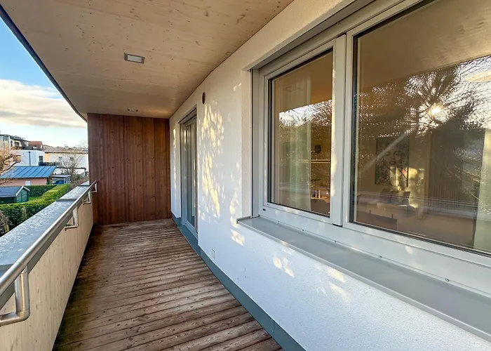 Three - Premium Seekirchen, Modern, Zentral Gelegen Apartment