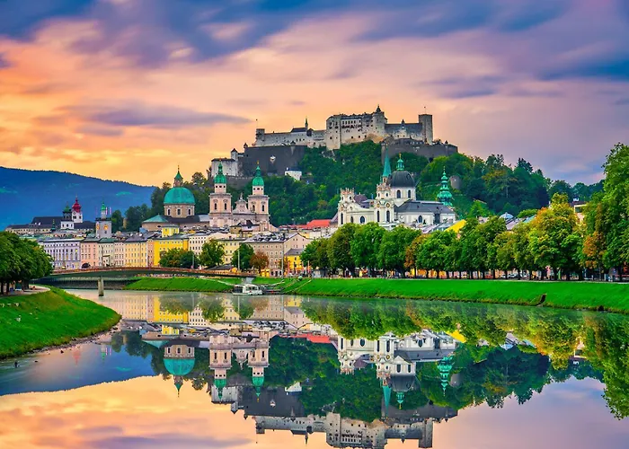 Three - Premium Seekirchen, Modern, Zentral Gelegen Apartment Seekirchen am Wallersee